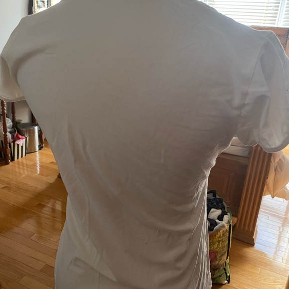 Tahari White Tee Shirt - Picture 2 of 3